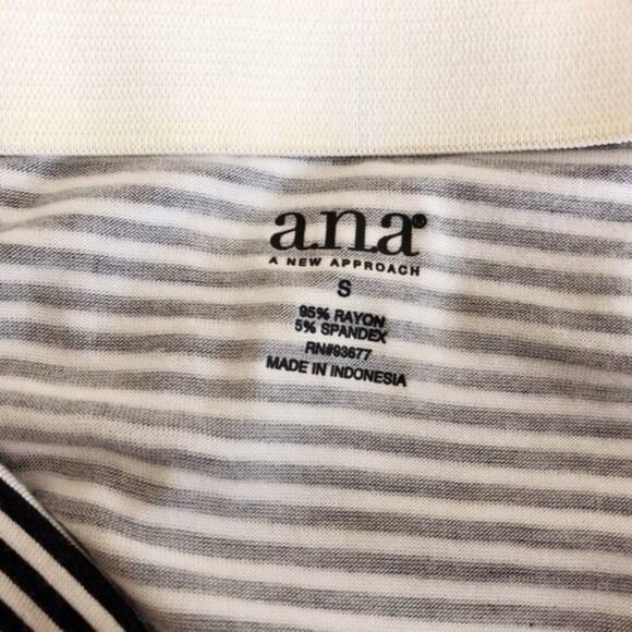 a.n.a Small NWT Womens Black White Striped Rouched Mini Skirt - Picture 4 of 6